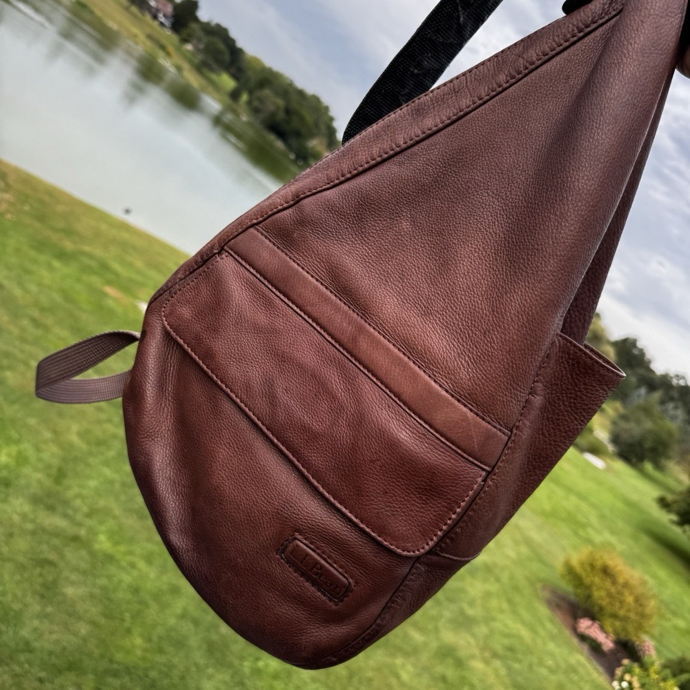 L.L. Bean Brown Leather Crossbody Sling Bag Backpack ~ Clean & Conditioned